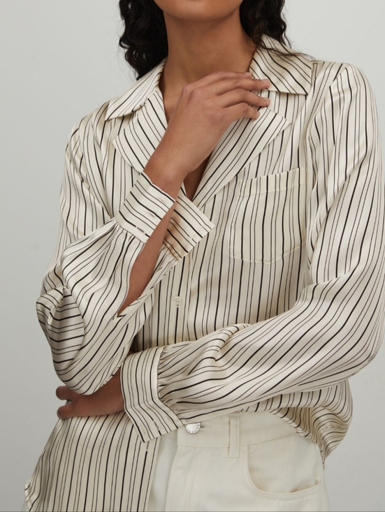 Kate Hill Tops - Kate Hill Women's 100% Silk Cream Striped Button Up Shirt ~ Size 10 Petite